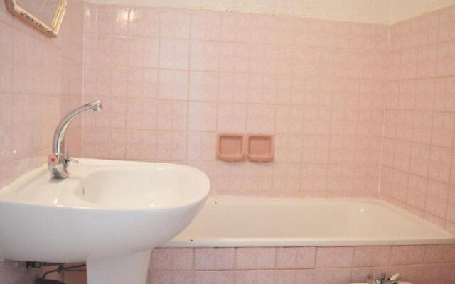 Appartement Bormes-les-Mimosas, 1 pièce, 4 personnes - FR-1-251-394