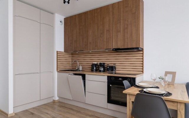 Lokum Salsa Apartment Cracow by Renters