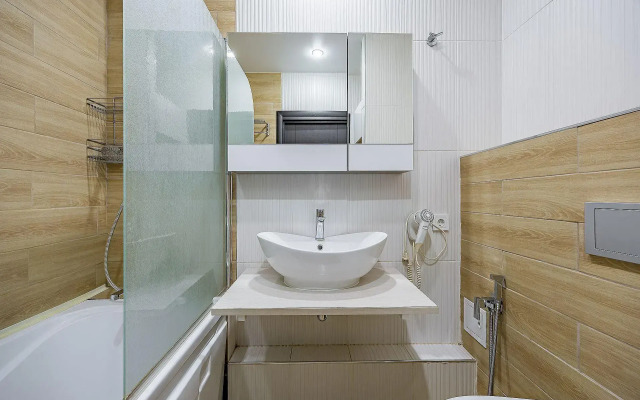 Top House (Топ Хаус) на площади Свободы