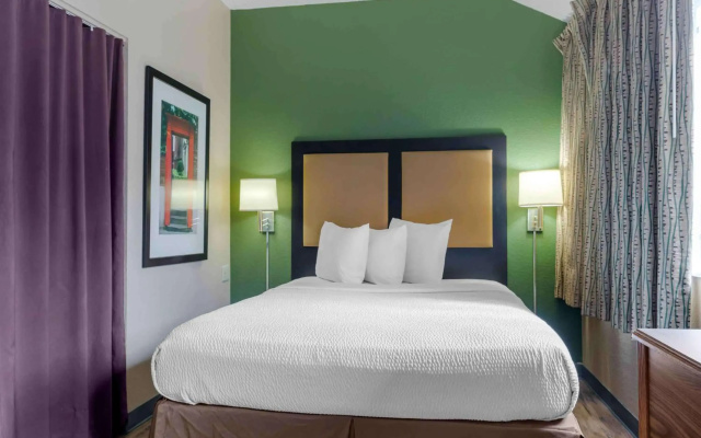 Extended Stay America Suites Dallas Plano Parkway