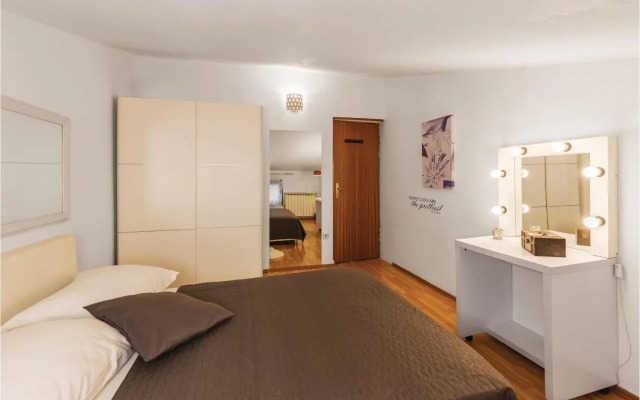 Apartment Fazana with Sea View 04