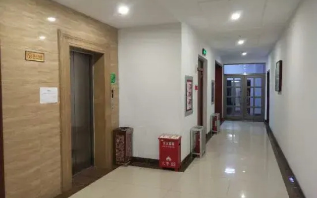 Jinzhou Bohai University Expert Apartment