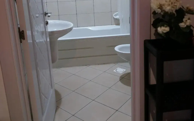 Urban Panda Hostel Tiger Marina