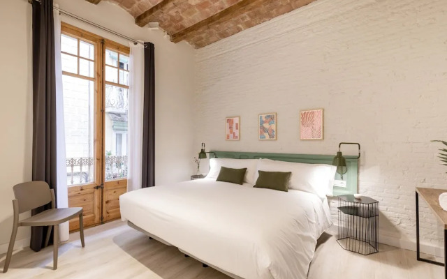 Aspasios Gracia Apartments