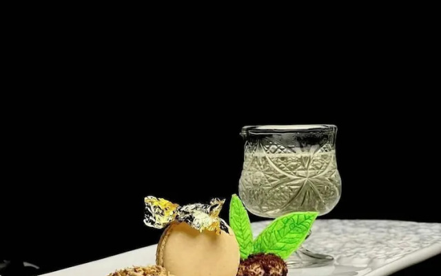 The Globe Hotel Bar and Restaurant