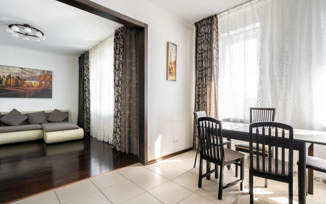 Апартаменты на проспекте Медиков 10 к1