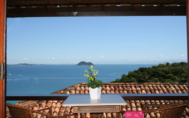 Colonna Galapagos Garden