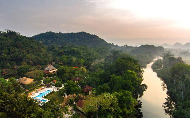 Sleeping Giant Rainforest Lodge