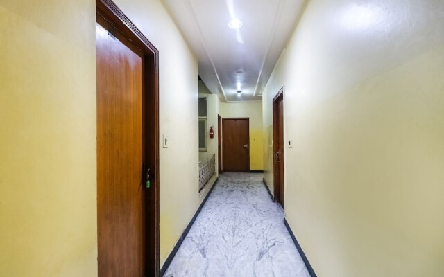 Oyo 46321 Hotel Rising Sun