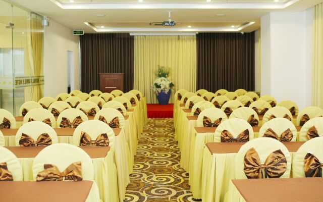 Royal Family Hotel Da Nang