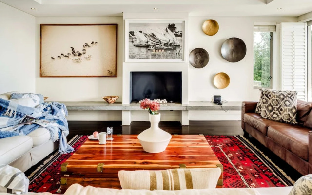 Sea View Sanctuary at Shakawe Villa