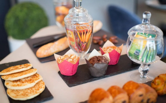 Отель OHM by HappyCulture