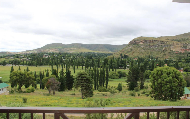 Sunbird Haven Self-Catering Sleeps 8