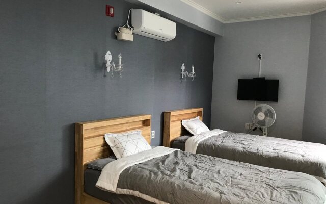 Nangman Guesthouse & Hostel