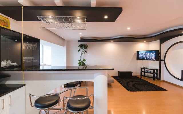 Nicopole Apartment