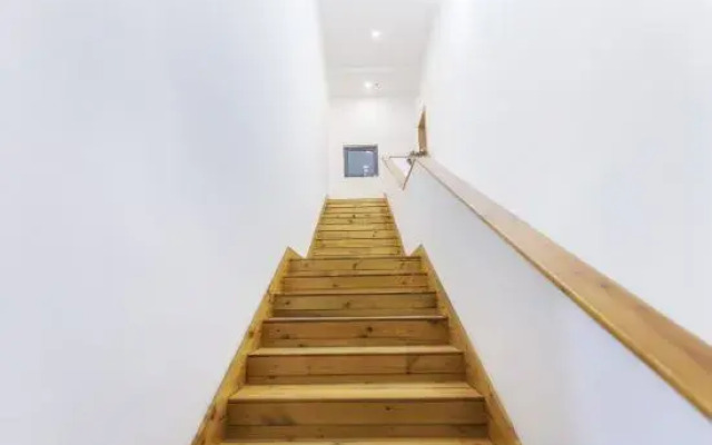 Furong Tangwai Hostel