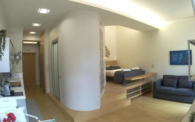 4AC Apartment