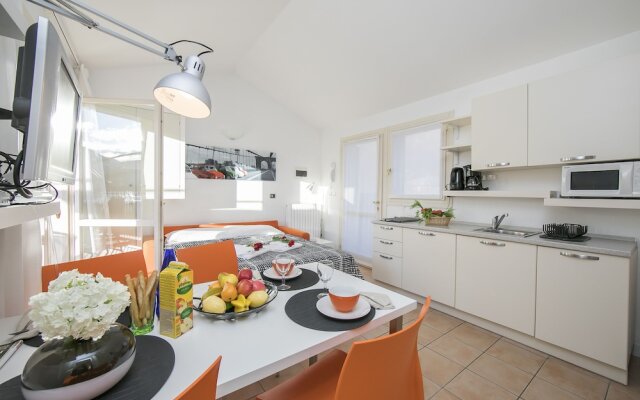 Porto Letizia Viola 7