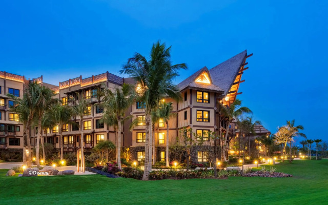Disney Explorers Lodge