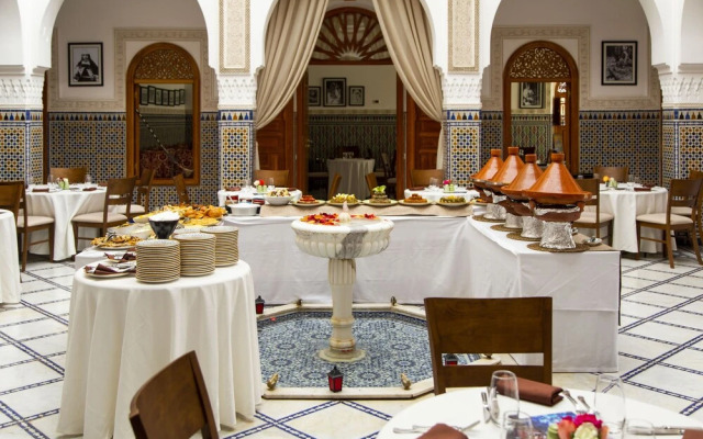 Abraj Bladi Resort