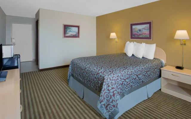 Days Inn - Princeton