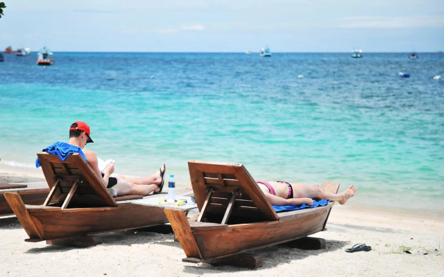 Koh Tao Beach Club