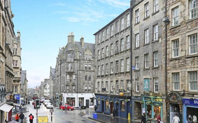 JOIVY The Heart and Soul of the Royal Mile