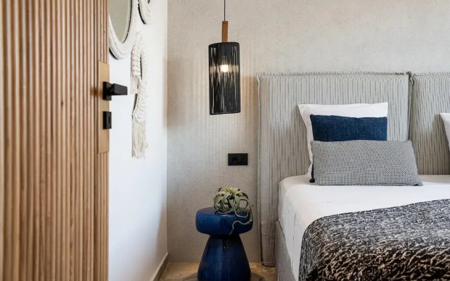 Domi Luxury Apartment by Cura Villas