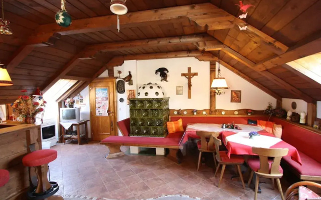 Apartment Near Forest in Salzburg