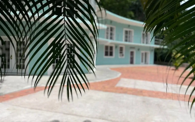 Torraille Waterfall Villas - Unit 1