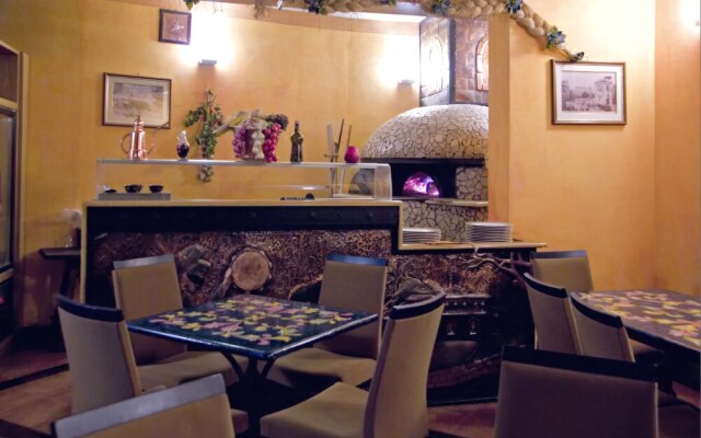 Roccamonfina Palace Hotel