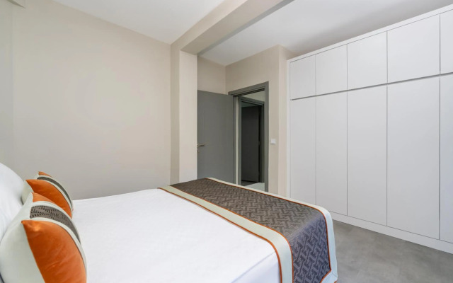 Echinus Lara Hotel