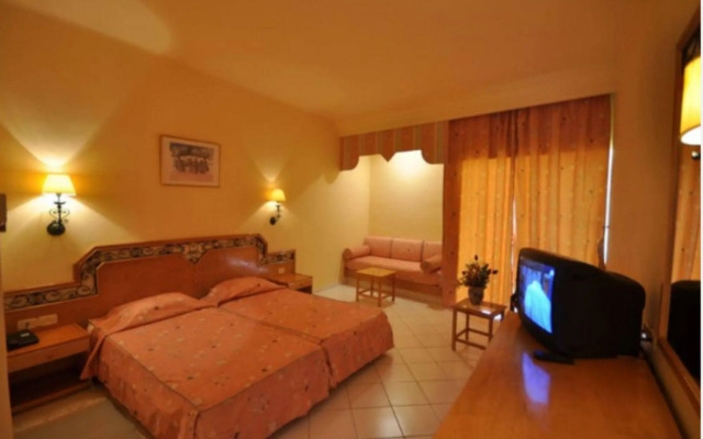 Majesty Golf Hotel