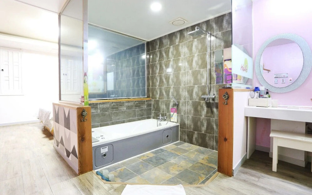 Wonju Hello Self Check-in Motel