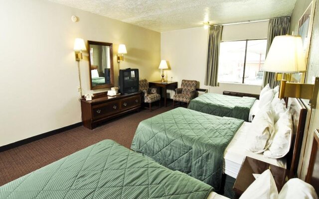Travelodge Lake Erie Sandusky