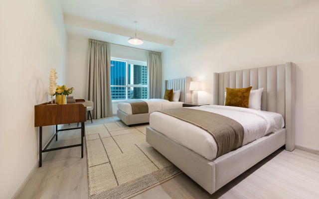 Maison Privee - Millennium Executive Tower