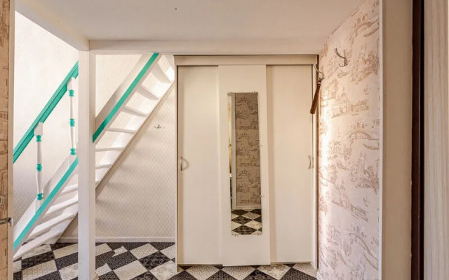 Да апарт на ул. Коломенская, д. 7, кв.17