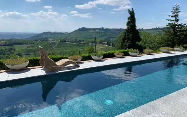 Réva Residences & Pool