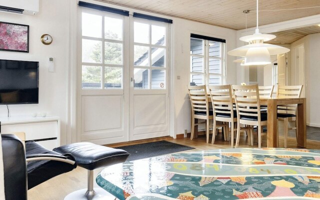 7 Person Holiday Home in Hals