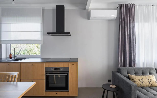 Minimalist. Apartment & Studio