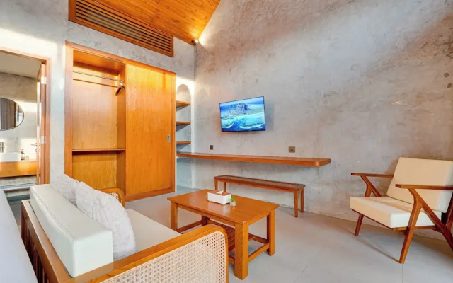 LaLuxe Villa and Residence