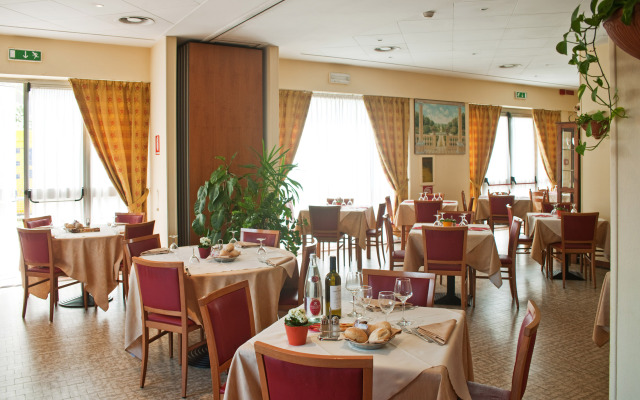 Cavallo Hotel Verona Est