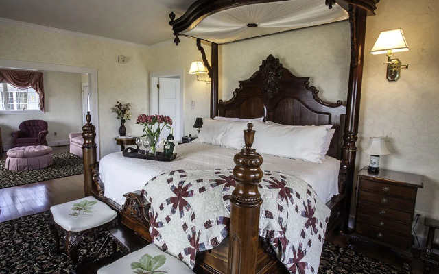 Inn at Brierley Hill