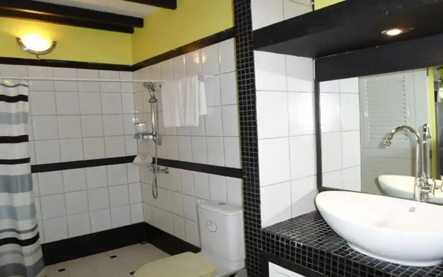 Oimho Beach House Apartment Beach Front