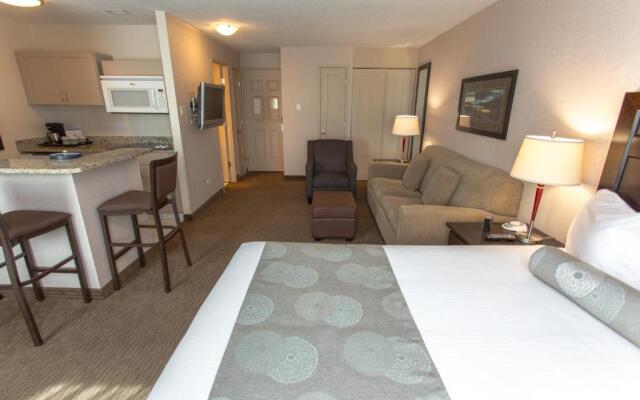 Campus Tower Suite Hotel