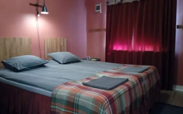Ullaredsgården B&B Express