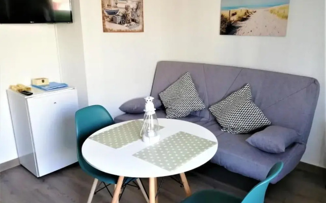 Sea Views Studio 1025