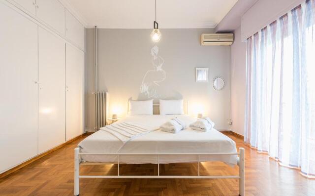 Athens Boutique Apartment  by Cloudkeys