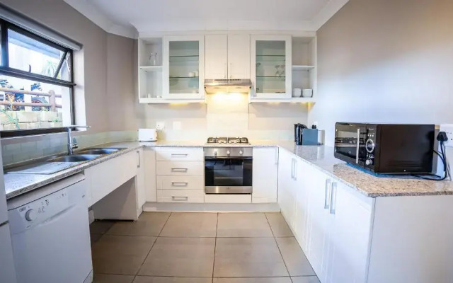 Modern self-catering apartment in a secure estate