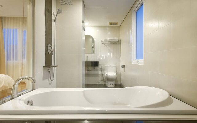 CCentral Hotel Bui Vien
